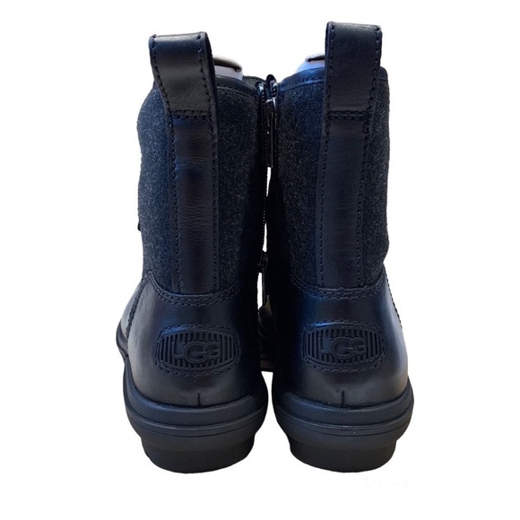 NWT UGG Hapsburg Lace Up Hiker Boots waterproof size 6 - Picture 3 of 7